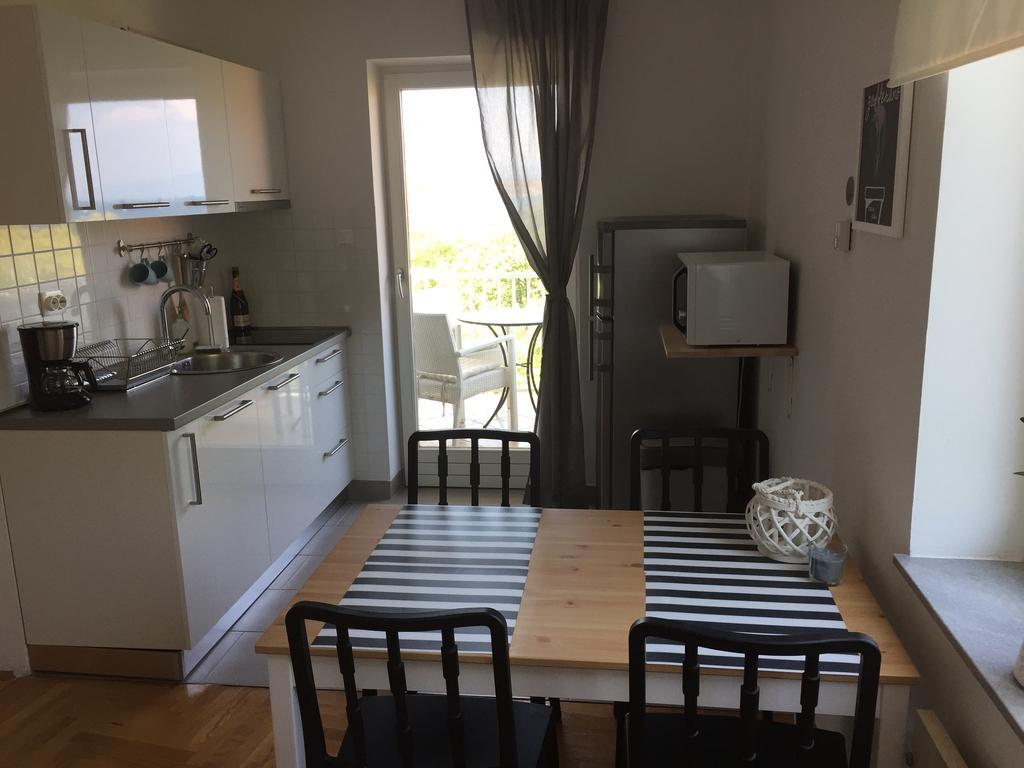 Apartments Papalinna By Moro Malinska Phòng bức ảnh