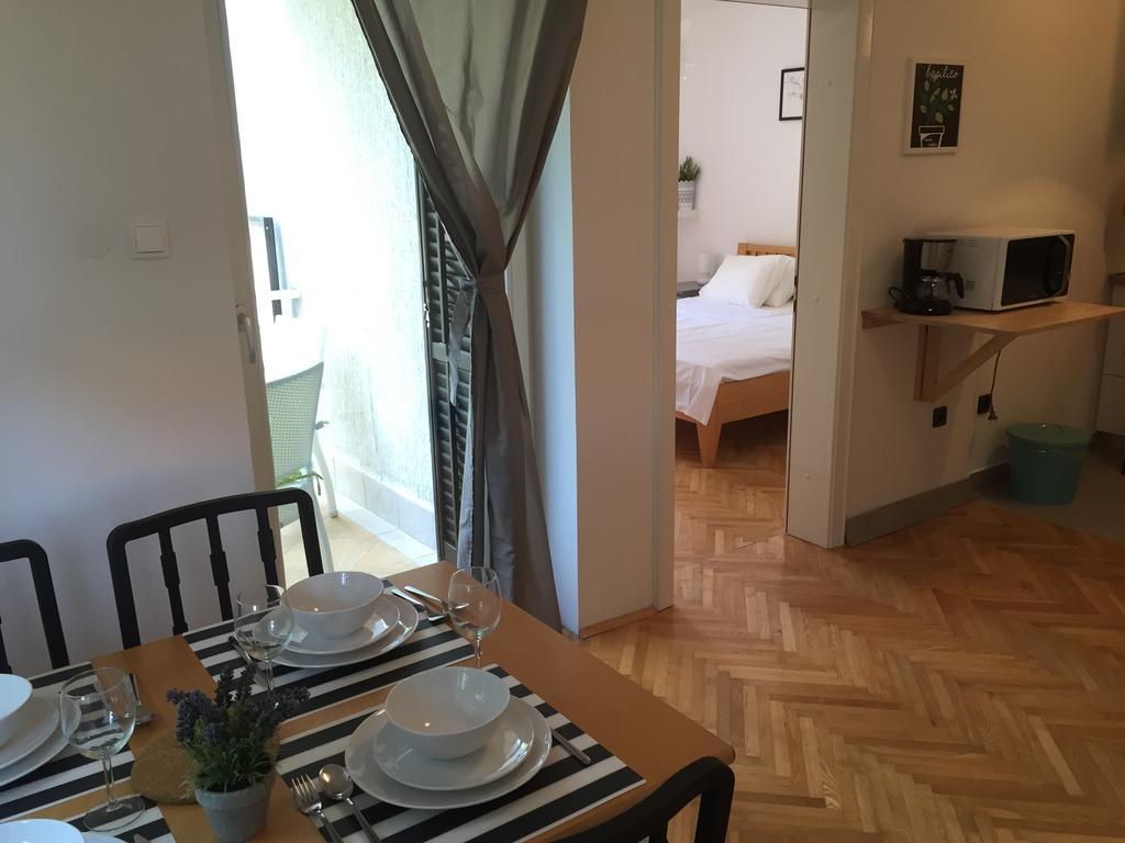Apartments Papalinna By Moro Malinska Phòng bức ảnh