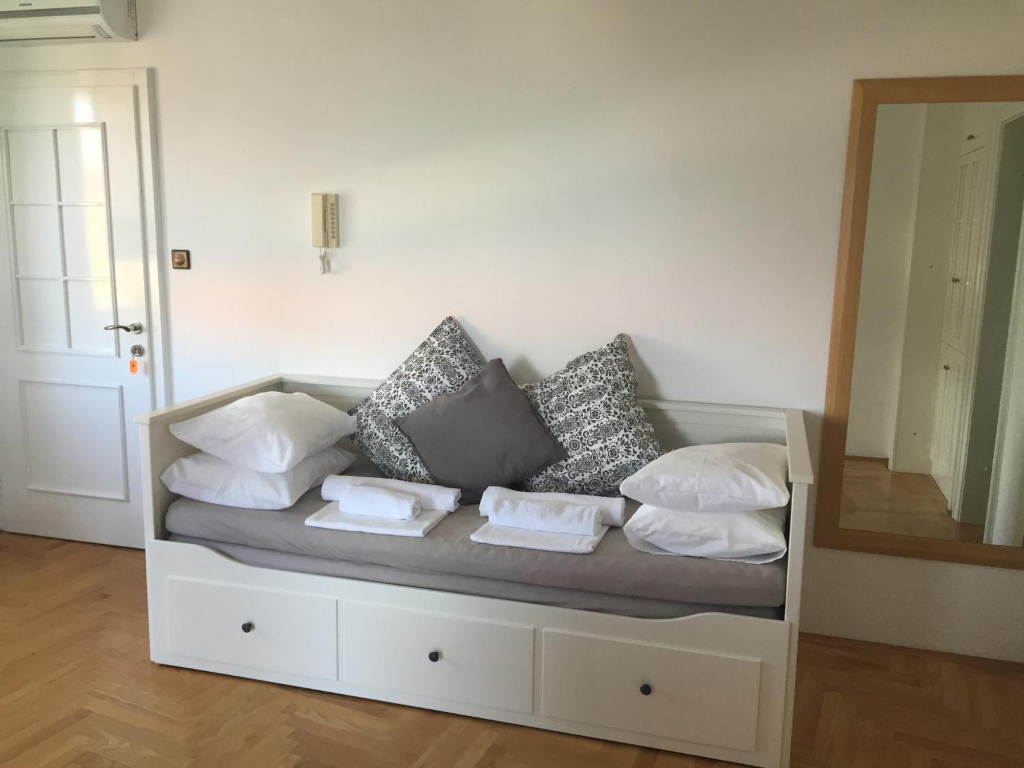 Apartments Papalinna By Moro Malinska Phòng bức ảnh