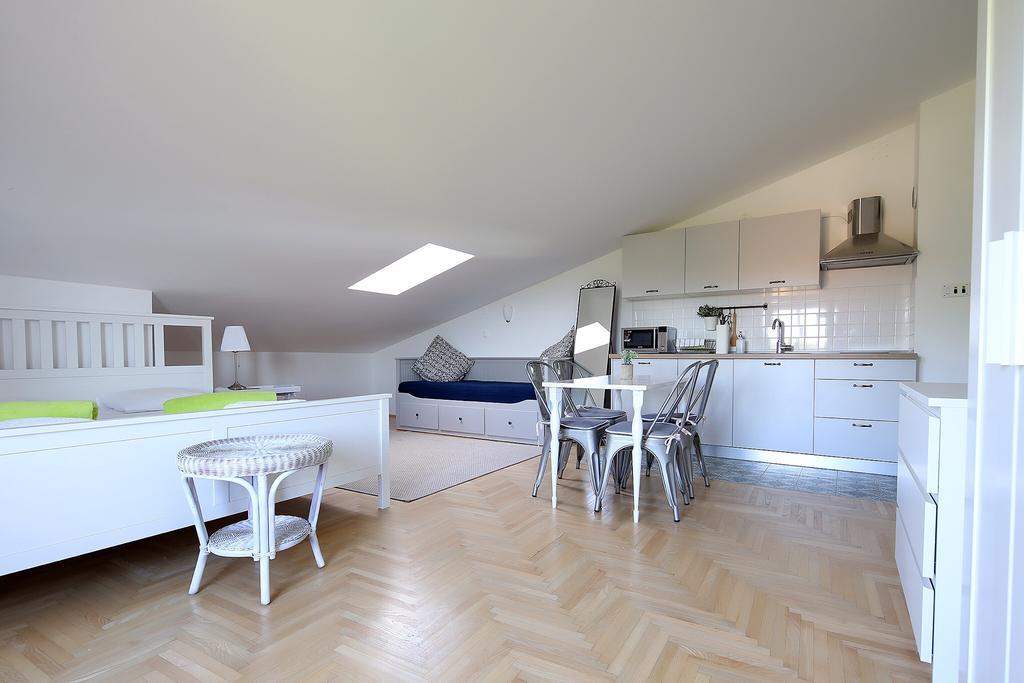 Apartments Papalinna By Moro Malinska Ngoại thất bức ảnh